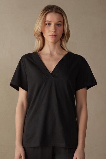 Intimssimi Short Sleeve V-neck Top in Supima® Ultrafresh Cotton Black | PSGQX83406