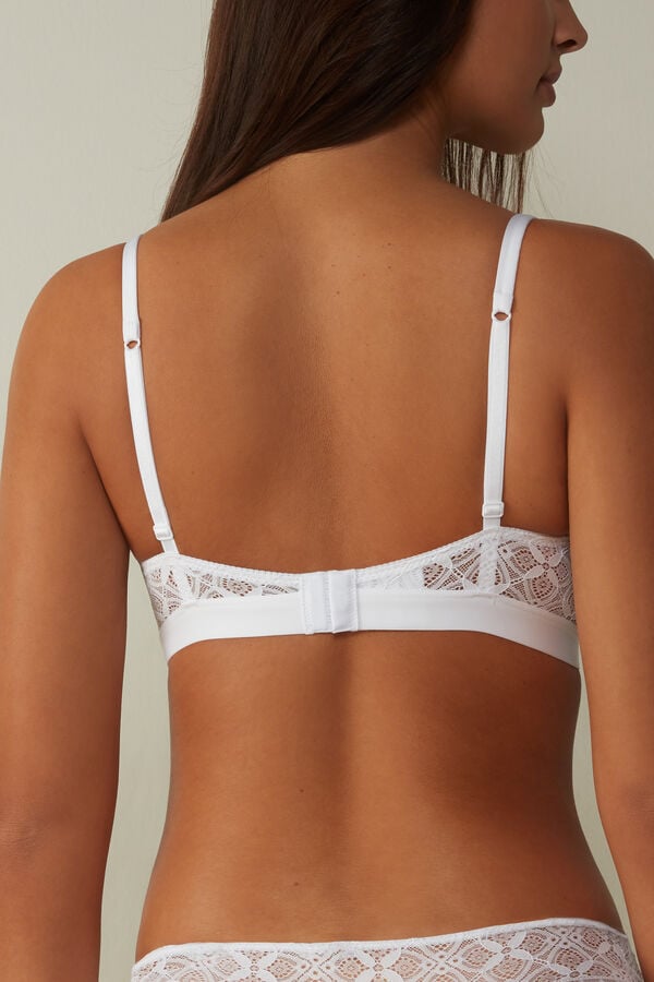 Intimssimi Emma Triangle Bra in Lace White | GSGEC44414