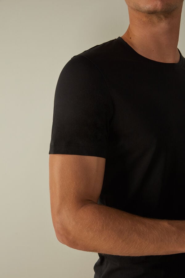 Intimssimi Short-Sleeve Crew-Neck T-Shirt in Extra-Fine Supima® Cotton Black | SGJVR24190