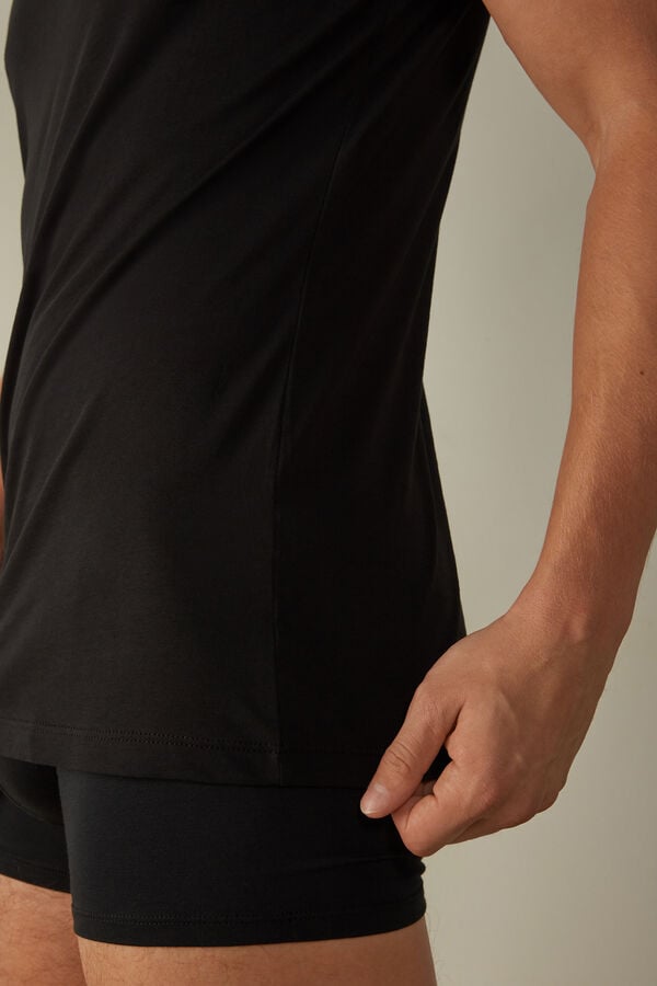 Intimssimi Short-Sleeve Crew-Neck T-Shirt in Extra-Fine Supima® Cotton Black | SGJVR24190